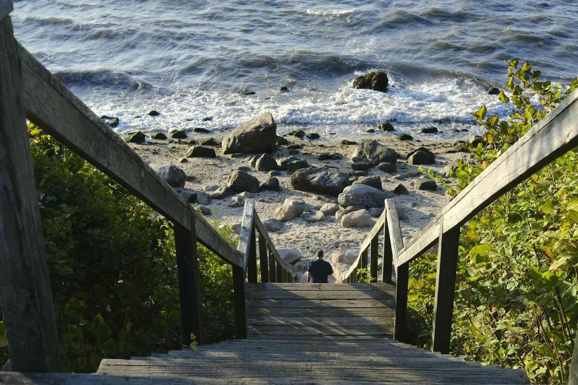 Comparing Miami vs. Hamptons: Rental Investment Analysis