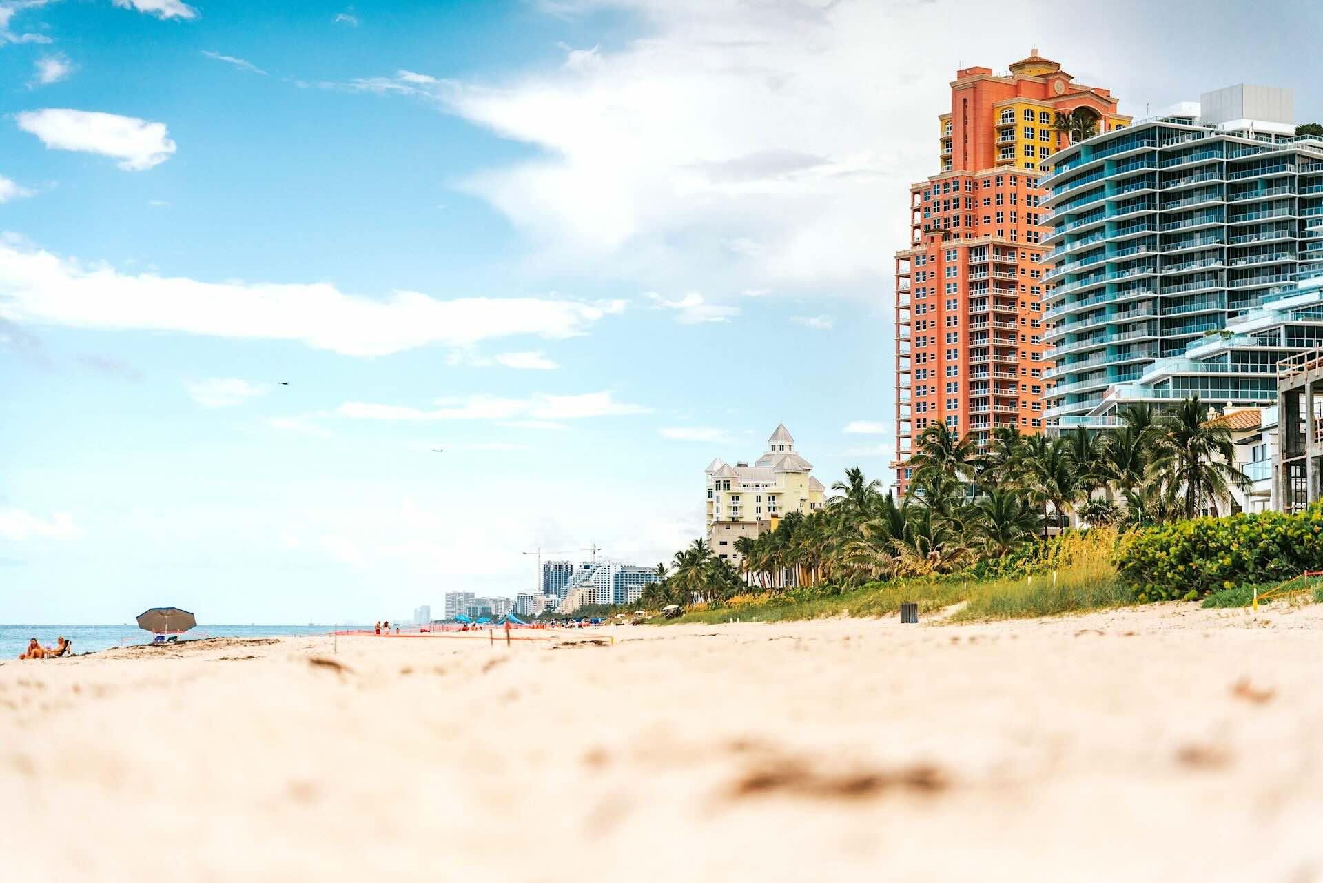 Canadians Seeking Warmth, Fort Lauderdale Condo Opportunities